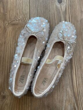 Zara Iridescent Sequin Ballet Flats in Beige